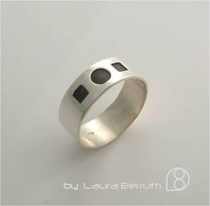 band ring black men groom wedding matching geometrical minimalist sterling ring jewelry Laura Berrutti